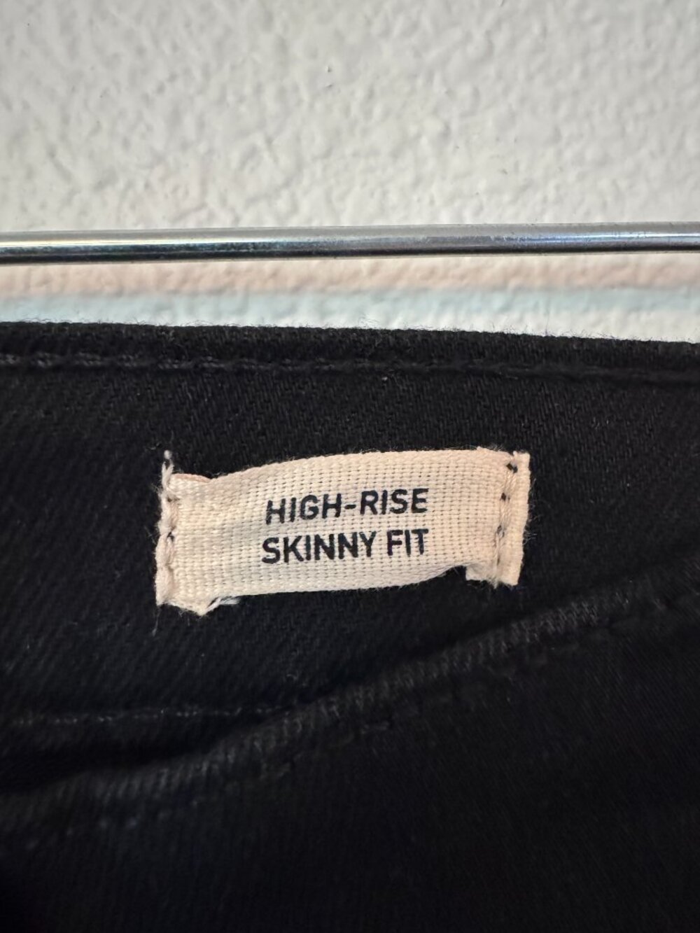 High Rise Skinny Ankle Jeans Dark Wash - Size 6 - Picture 2 of 3